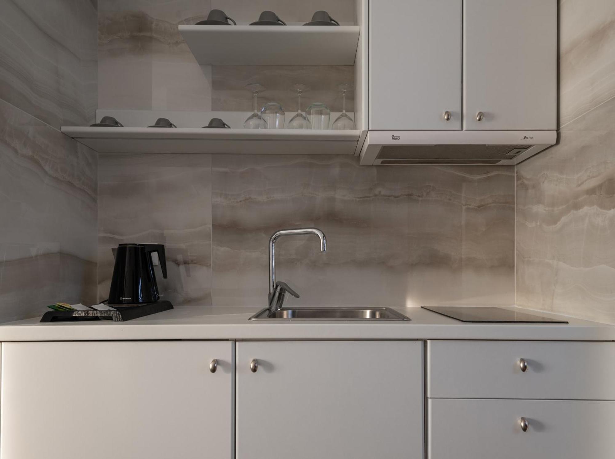 Assano Seafront Luxury Appartement Nikiti  Buitenkant foto